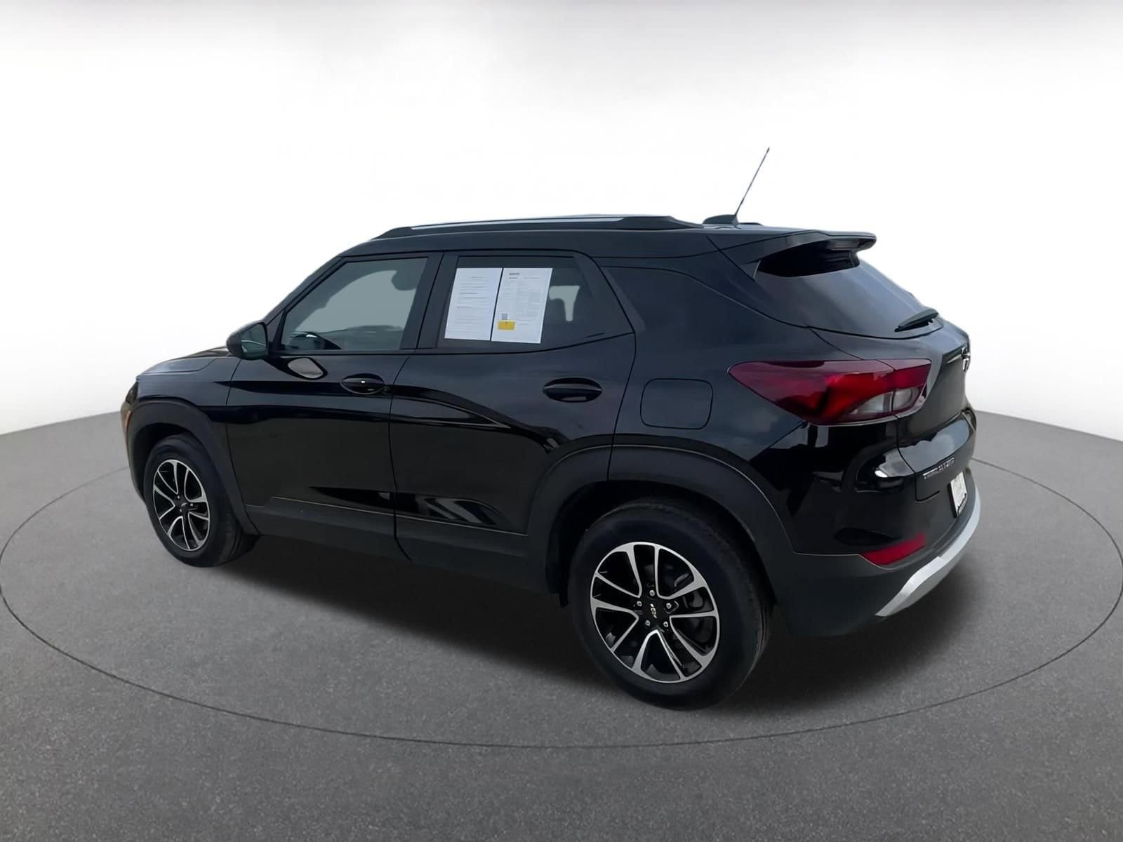 Thumbnail: 2025 Chevrolet TrailBlazer - 10