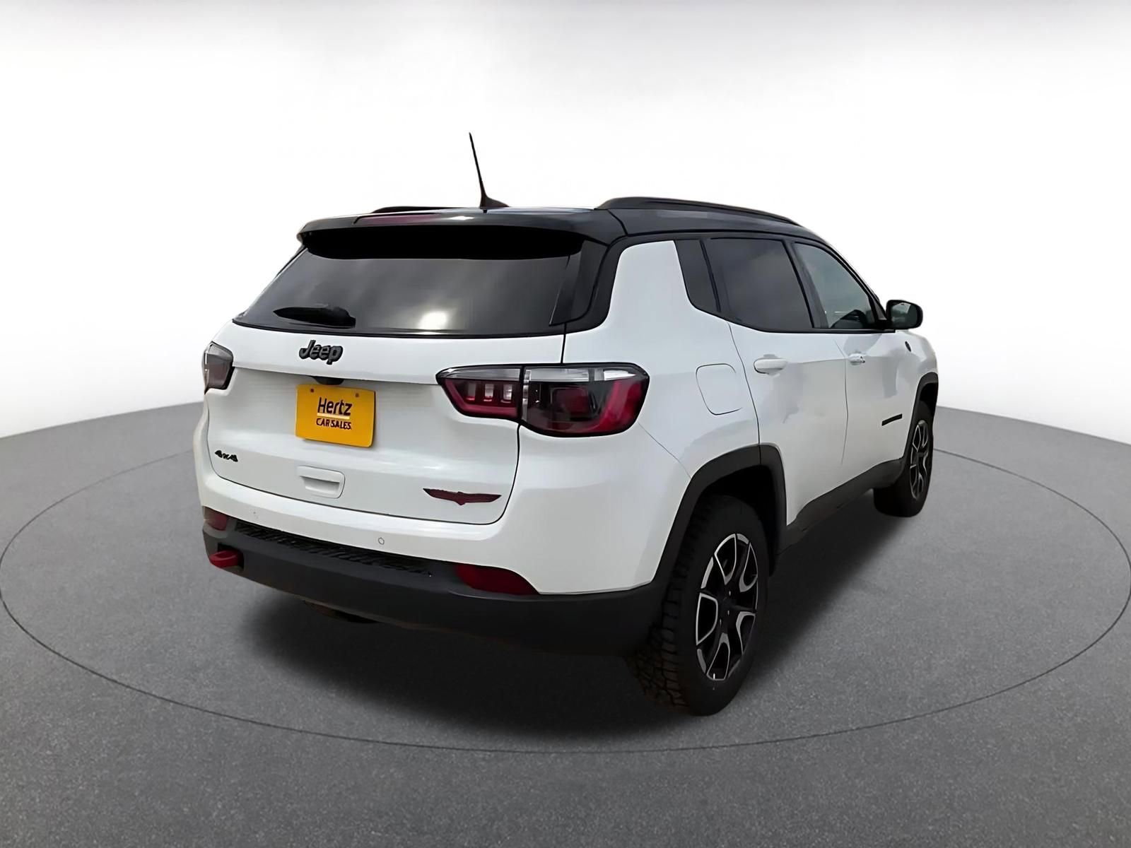 Thumbnail: 2025 Jeep Compass - 14