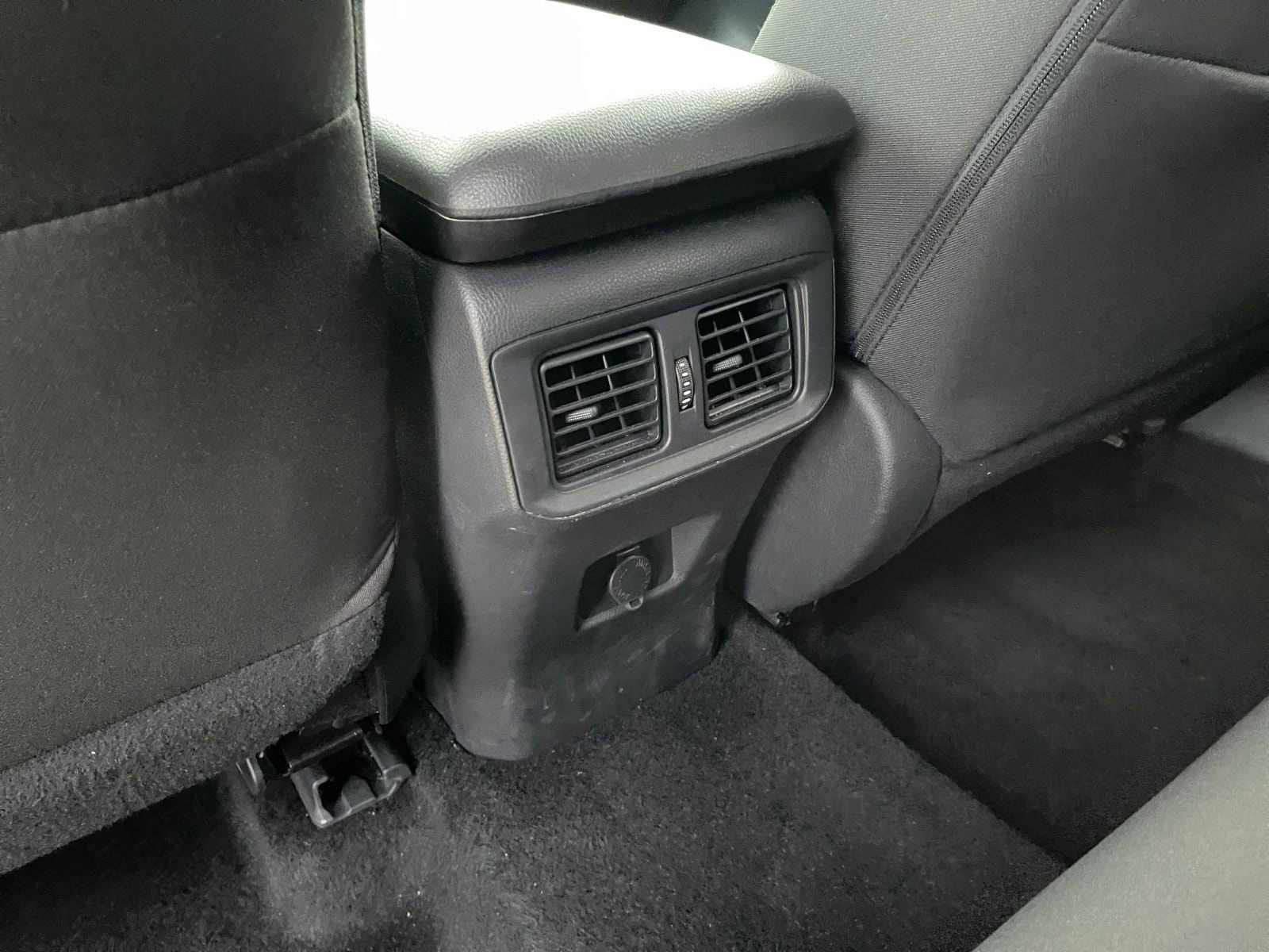 Thumbnail: 2025 Toyota RAV4 - 24