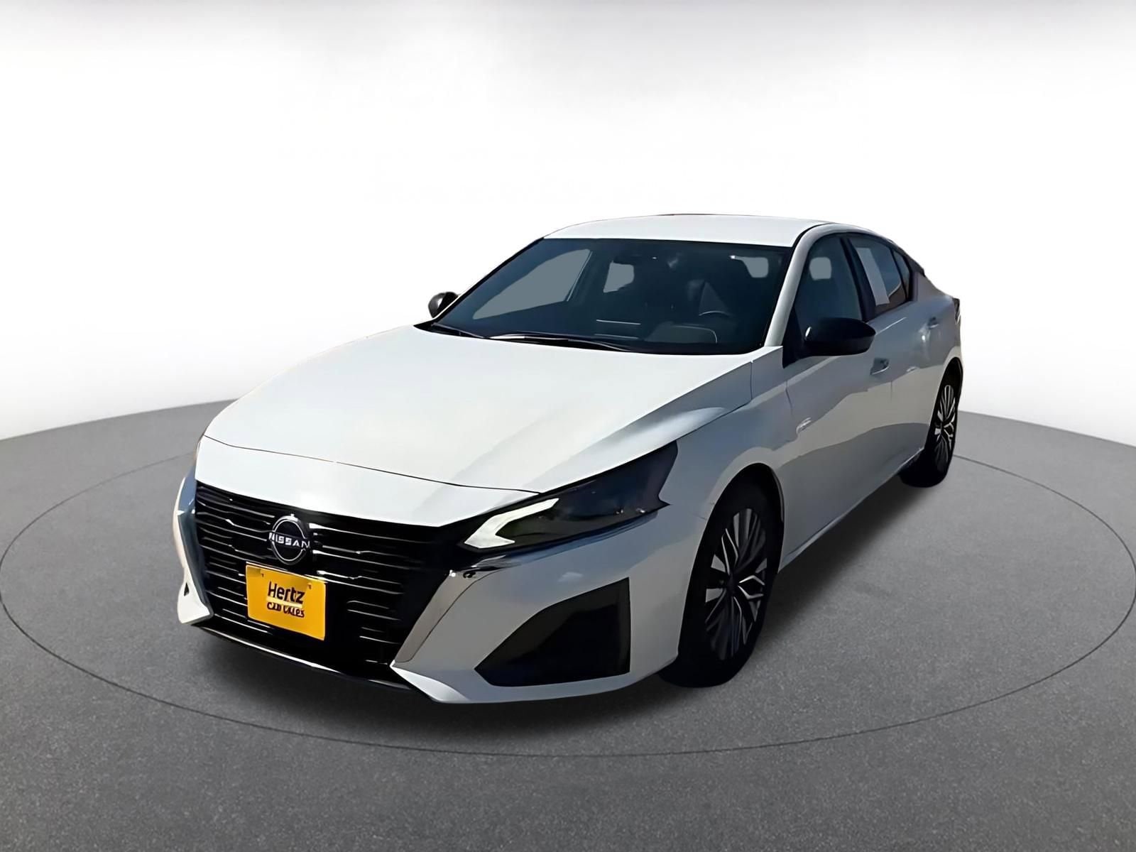 Thumbnail: 2025 Nissan Altima - 7