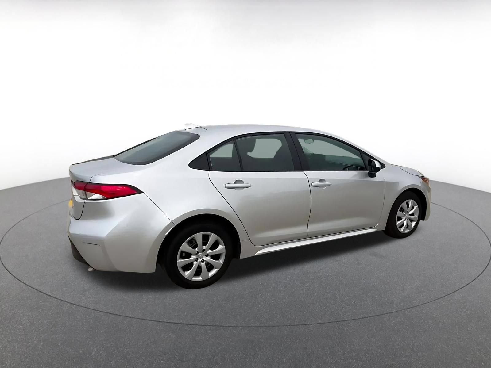 Thumbnail: 2025 Toyota Corolla - 15