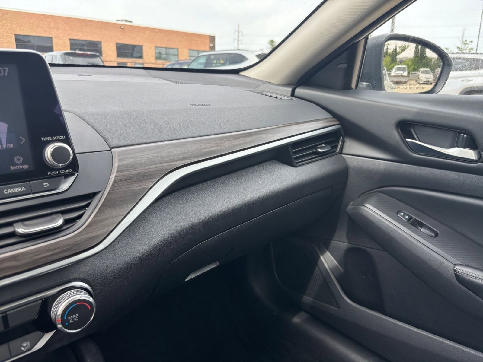 Thumbnail: 2025 Nissan Altima - 35