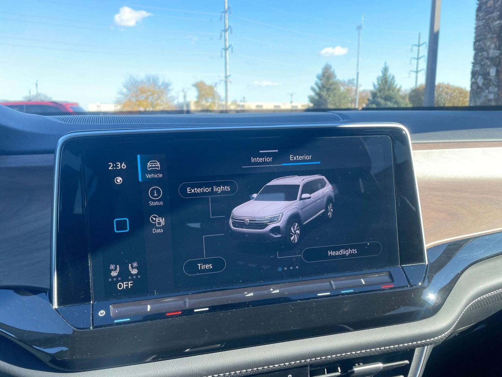 Thumbnail: 2025 Volkswagen Atlas - 21