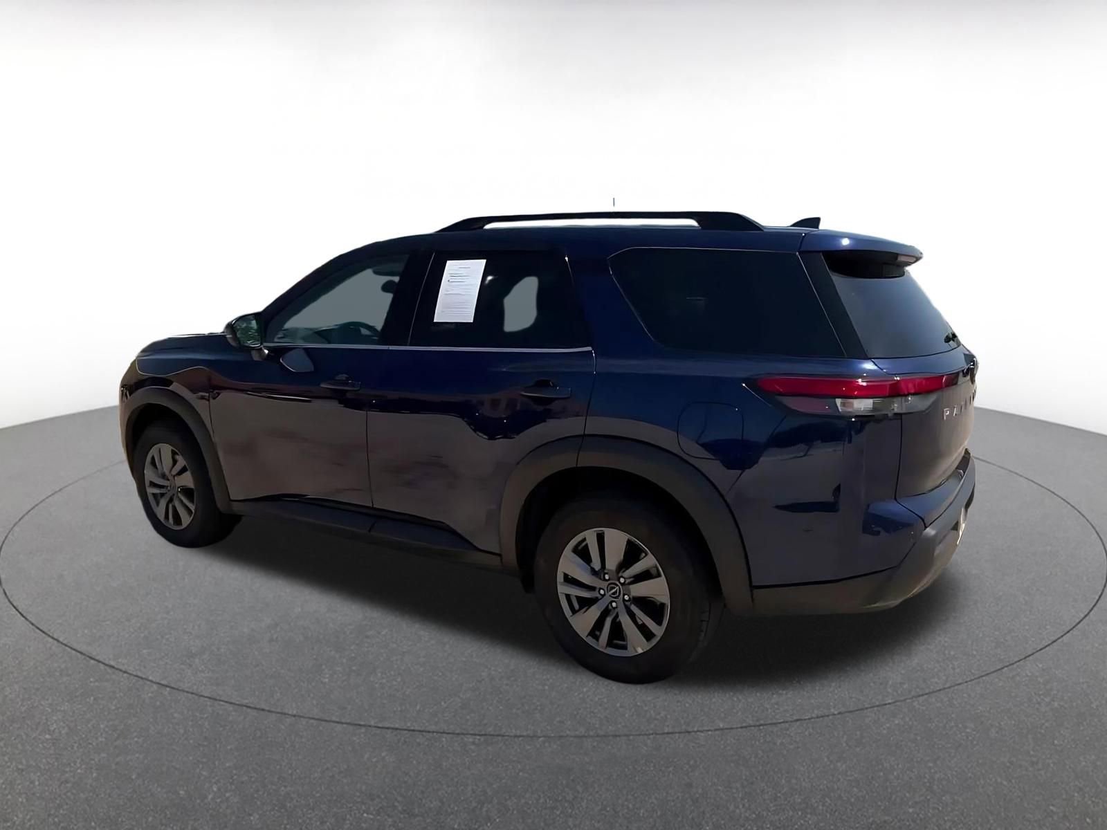 Thumbnail: 2025 Nissan Pathfinder - 10