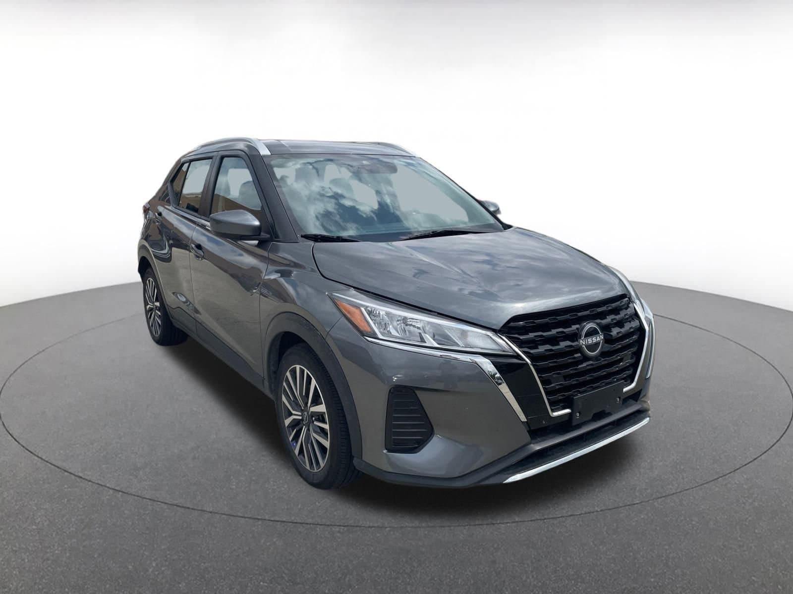 Thumbnail: 2024 Nissan Kicks - 1