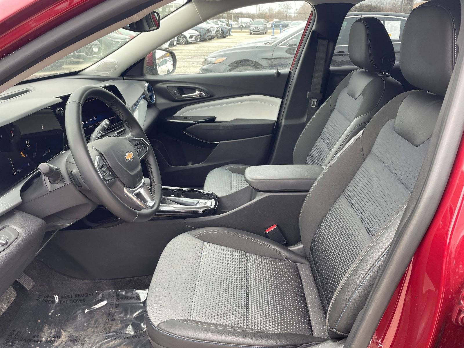 Thumbnail: 2025 Chevrolet Trax - 27