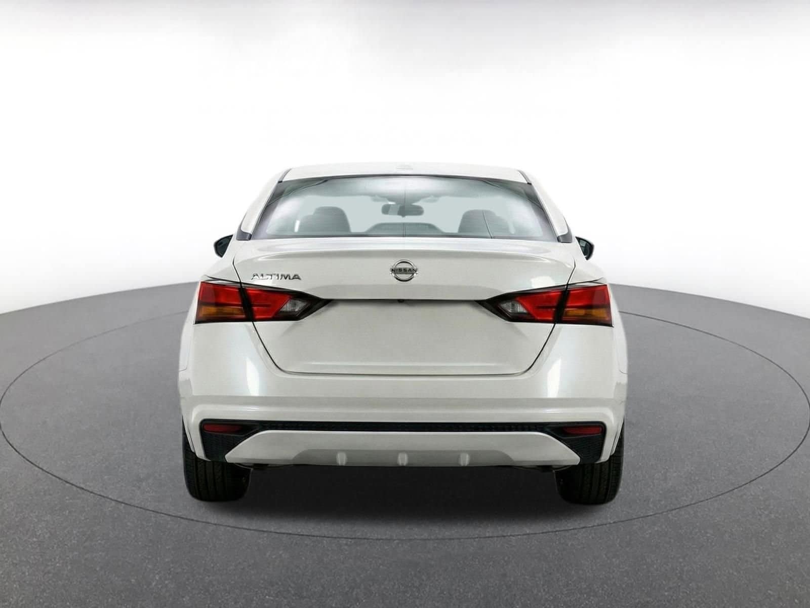 Thumbnail: 2025 Nissan Altima - 8