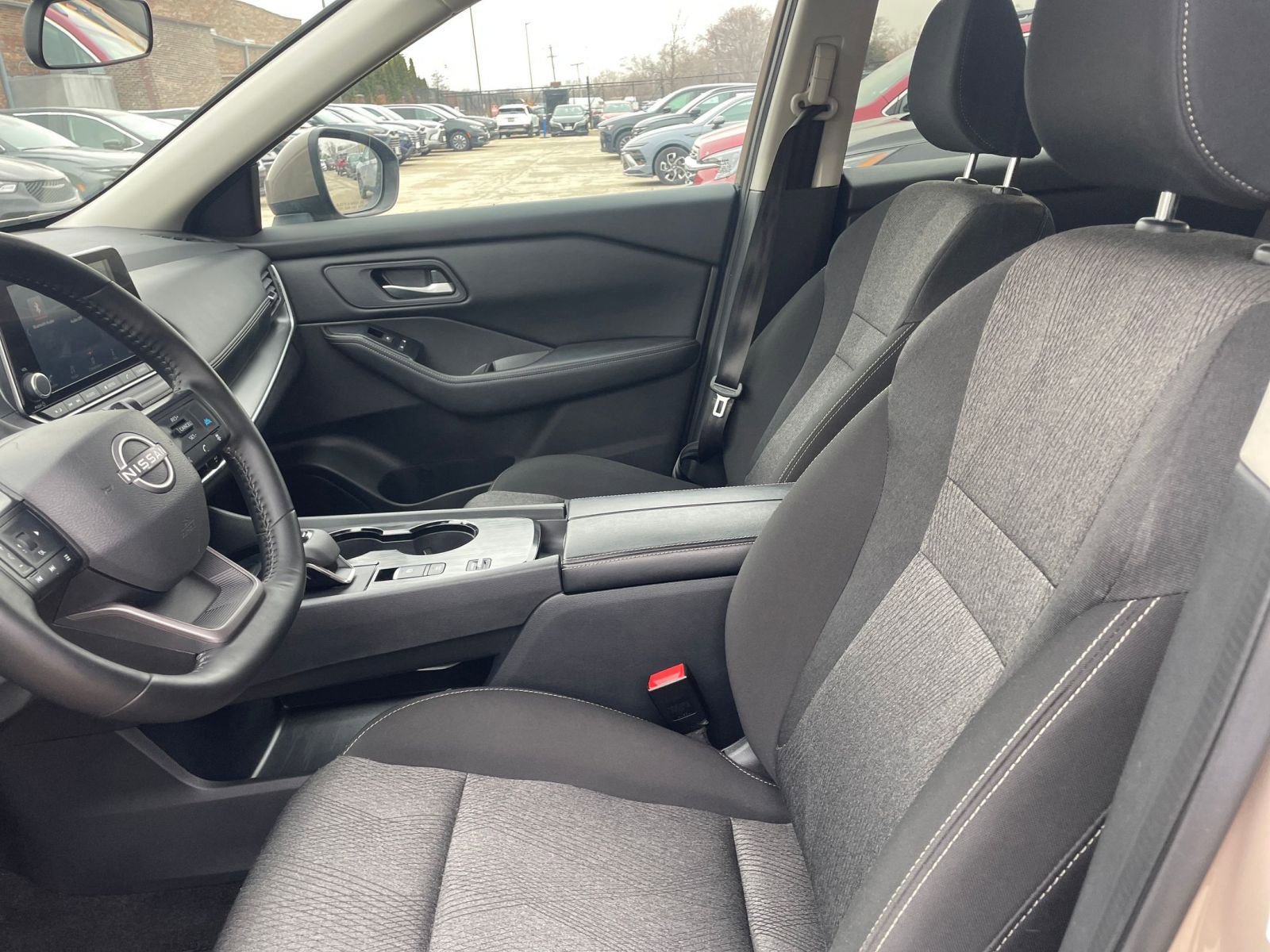 Thumbnail: 2025 Nissan Rogue - 28