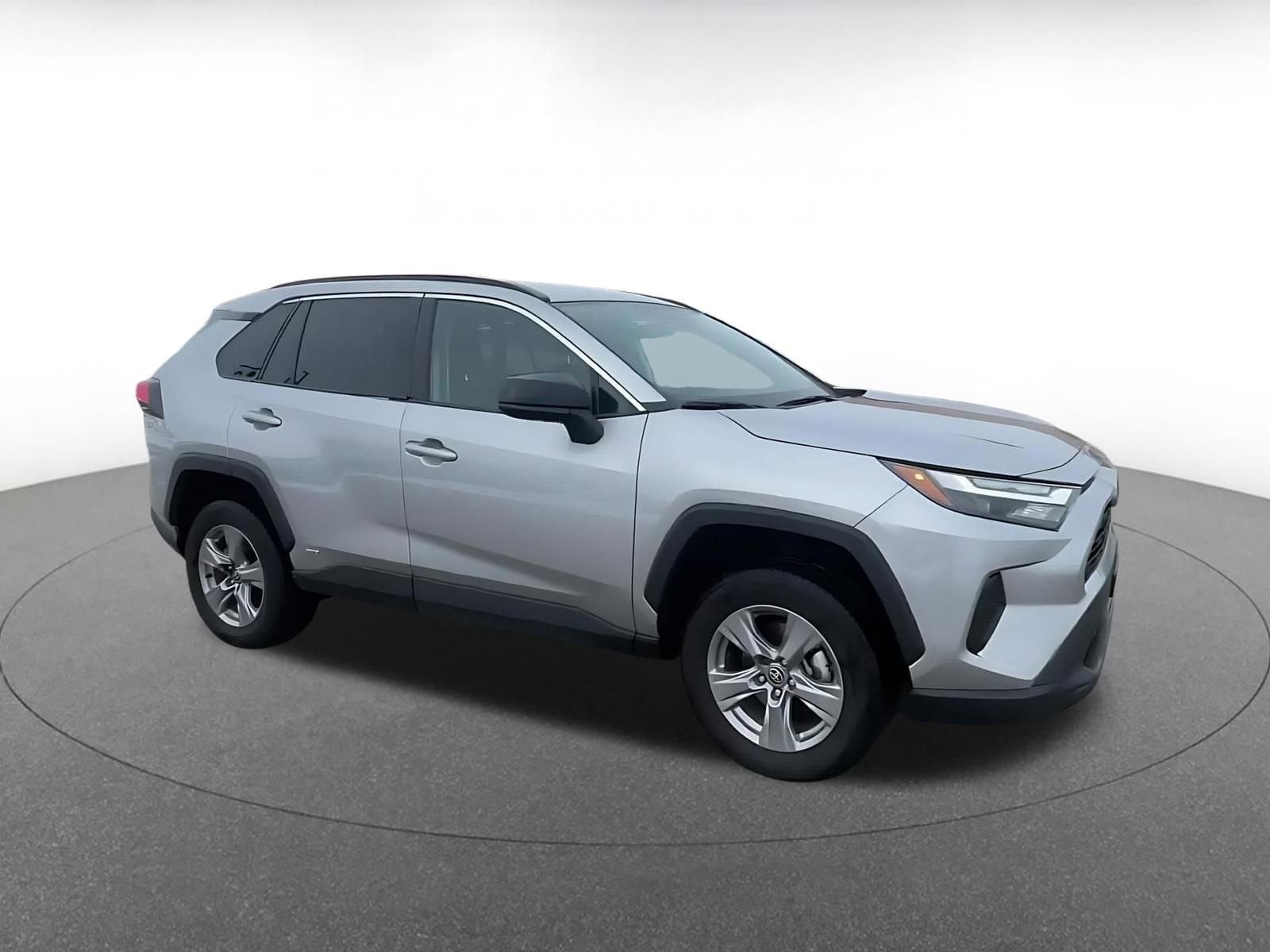 Thumbnail: 2025 Toyota RAV4 - 2