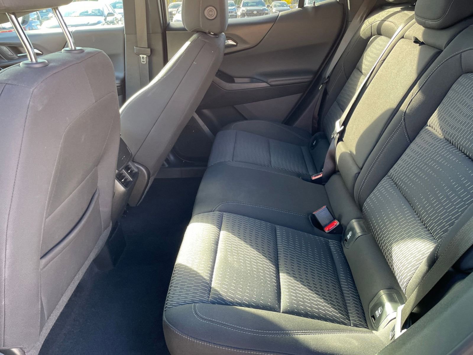 Thumbnail: 2025 Chevrolet Equinox - 25