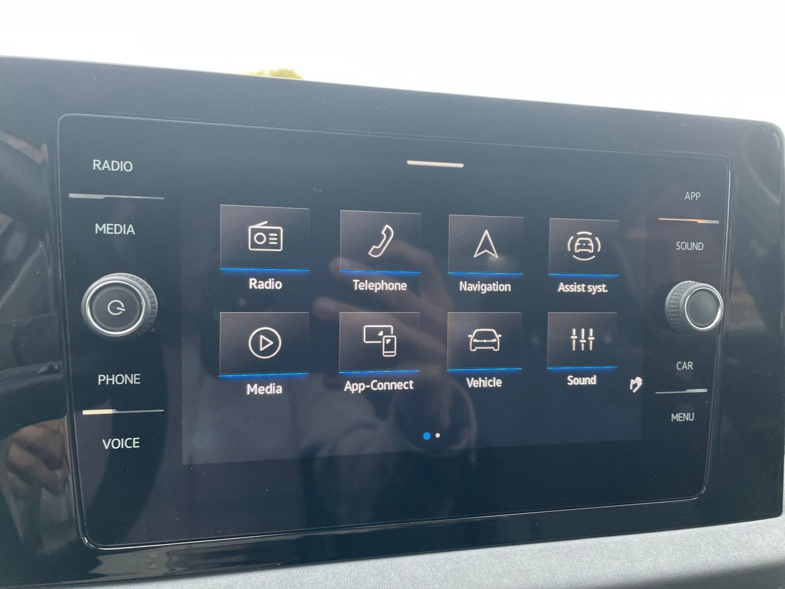 Thumbnail: 2025 Volkswagen Jetta - 21