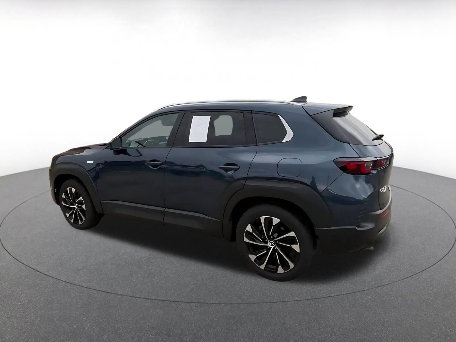 Thumbnail: 2025 Mazda CX-50 - 10