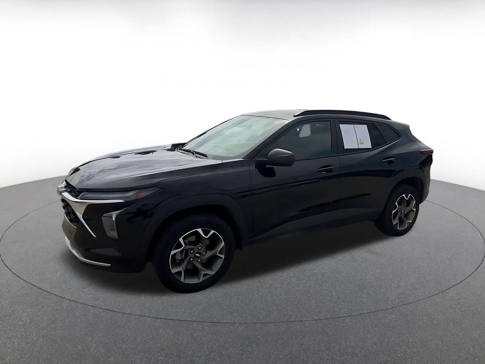 Thumbnail: 2025 Chevrolet Trax - 6