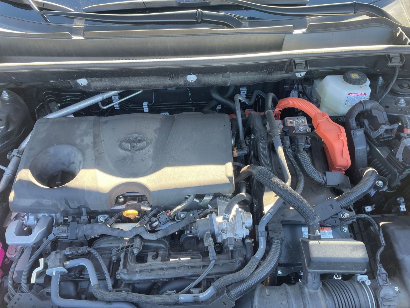 Thumbnail: 2025 Toyota RAV4 - 32