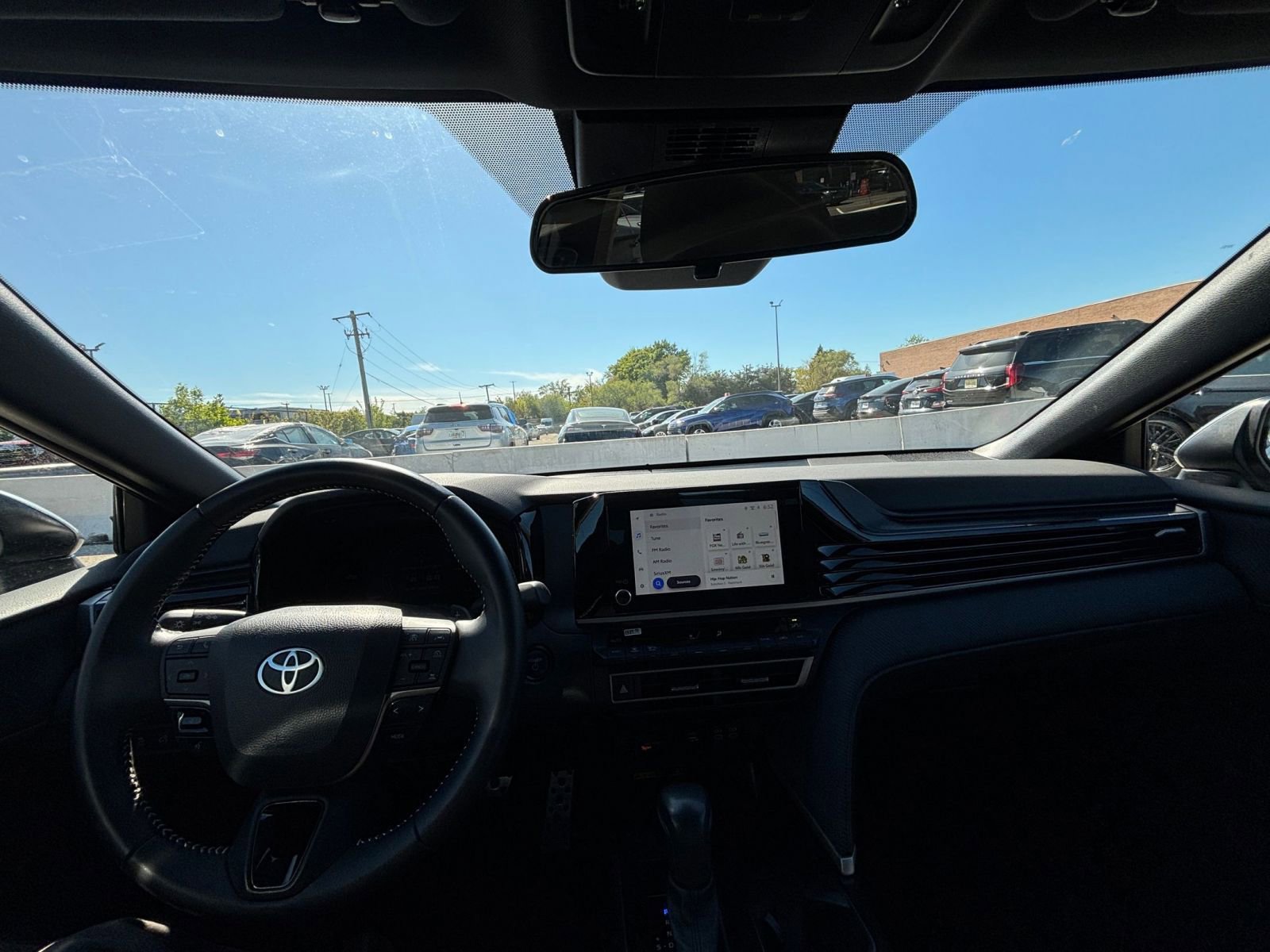 Thumbnail: 2025 Toyota Camry - 33