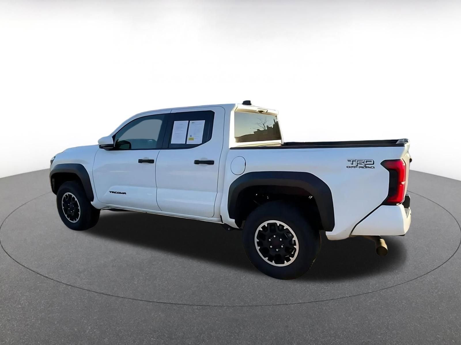 Thumbnail: 2025 Toyota Tacoma - 9