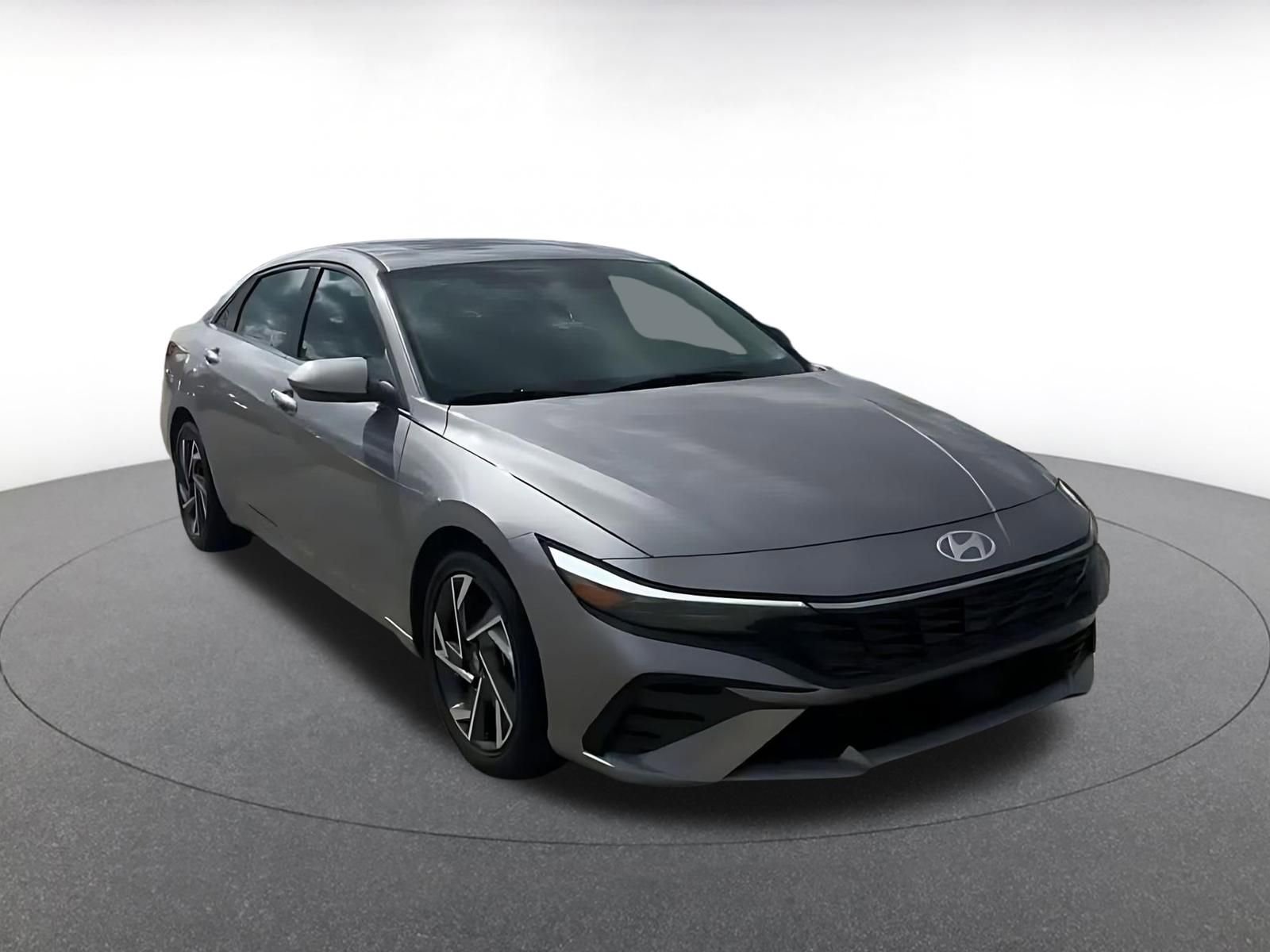 Thumbnail: 2025 Hyundai Elantra - 3