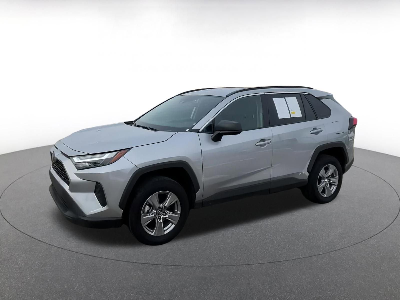 Thumbnail: 2025 Toyota RAV4 - 8