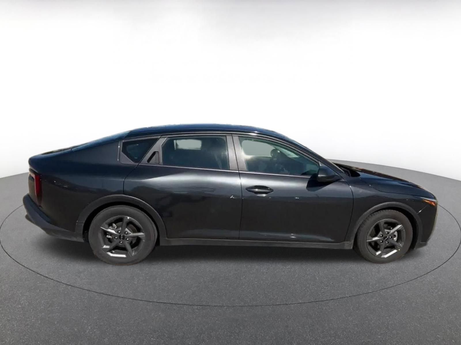Thumbnail: 2025 Kia K4 - 16