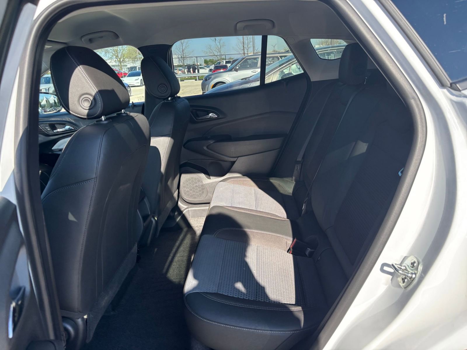 Thumbnail: 2025 Chevrolet Trax - 24