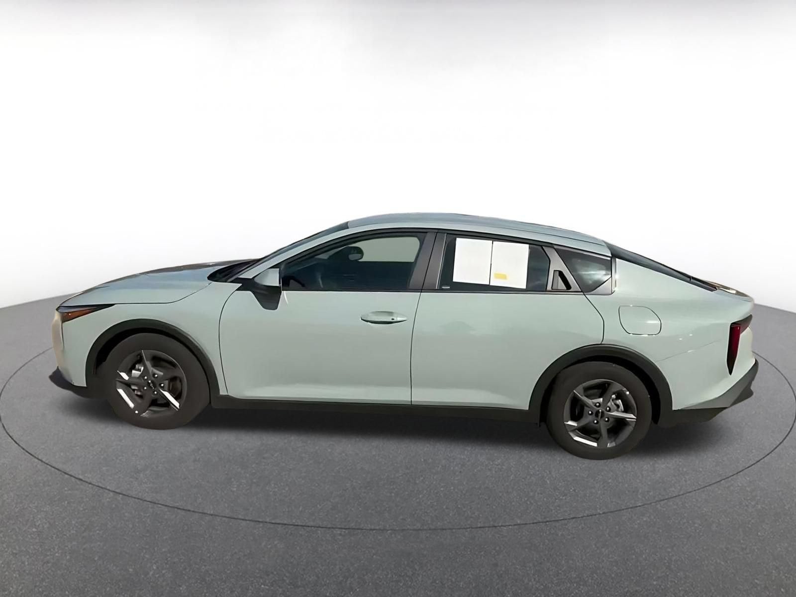 Thumbnail: 2026 Kia K4 - 7