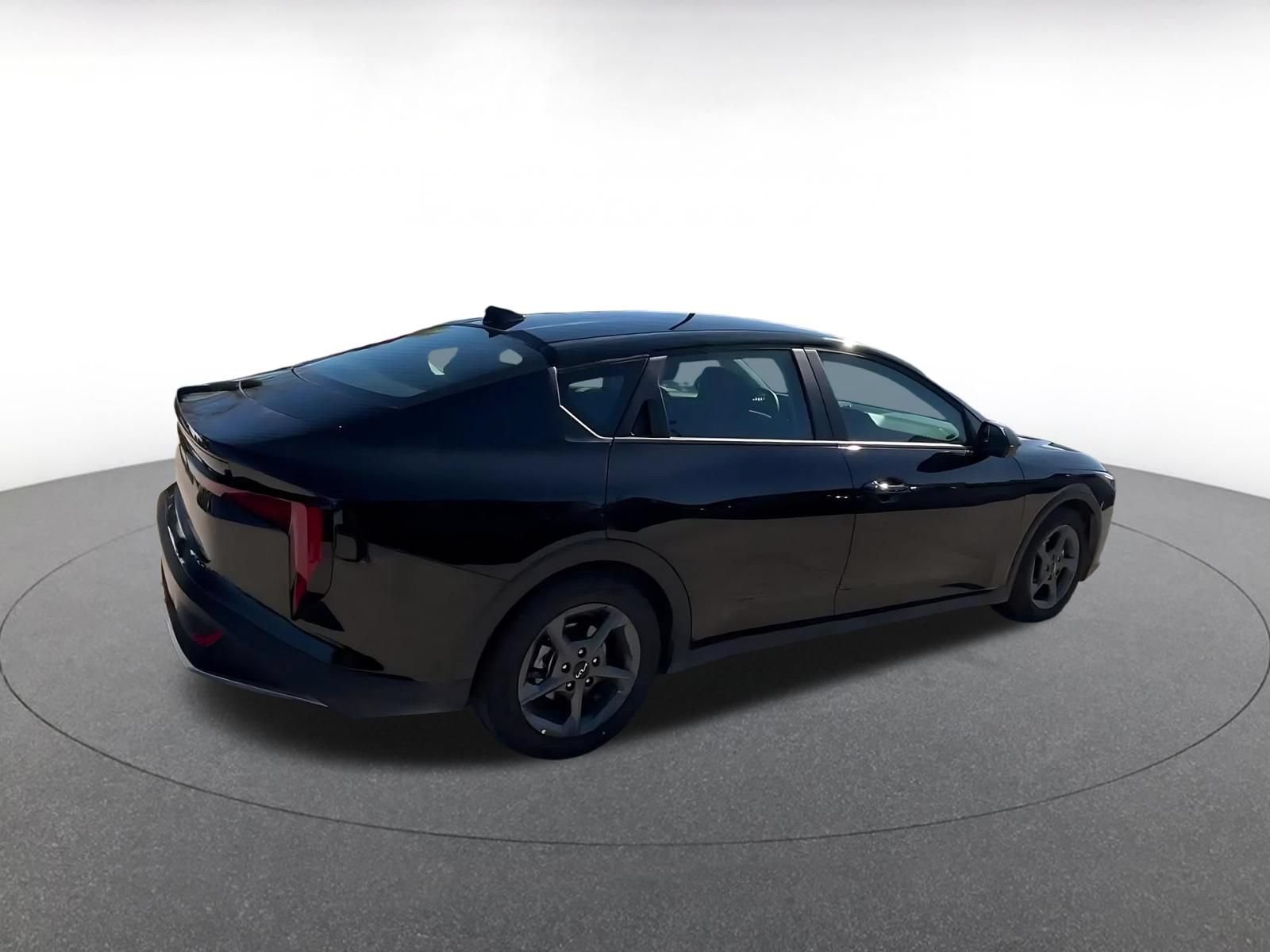 Thumbnail: 2025 Kia K4 - 12