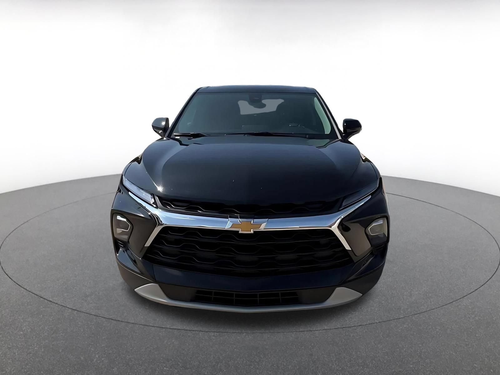 Thumbnail: 2026 Chevrolet Blazer - 4