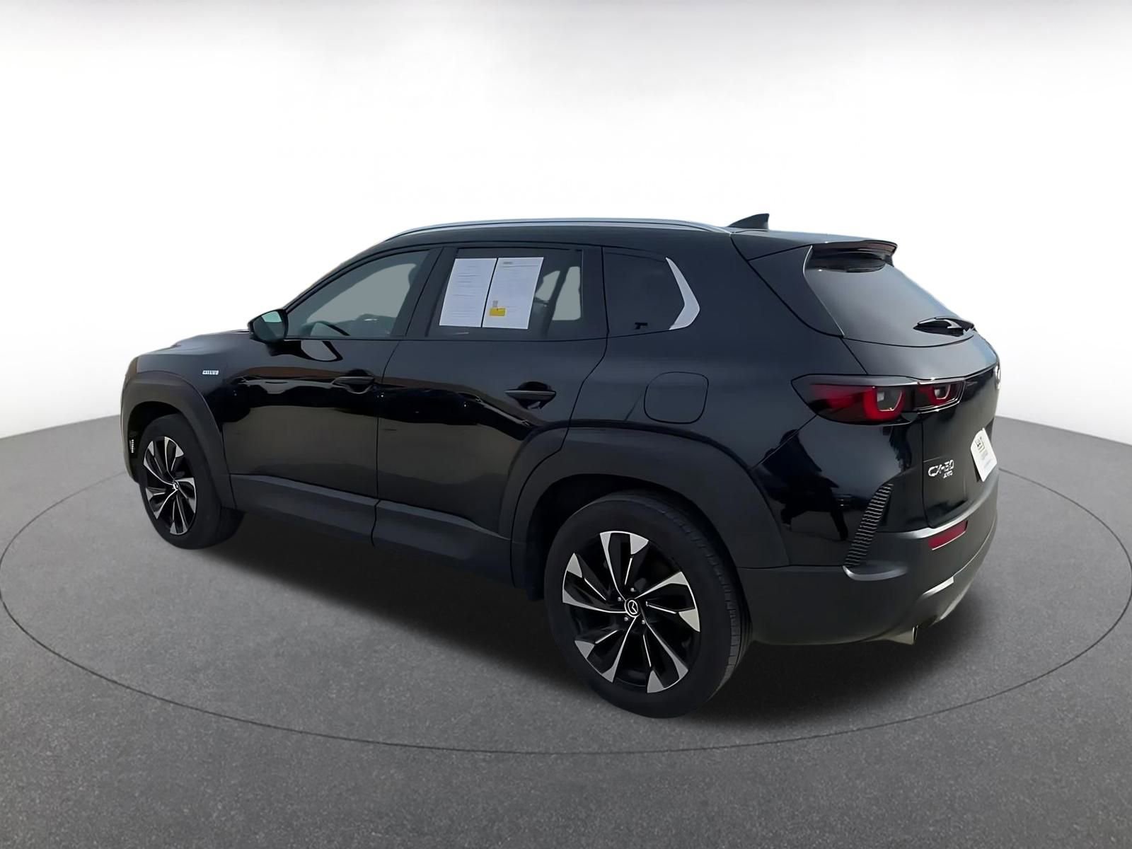 Thumbnail: 2025 Mazda CX-50 - 10