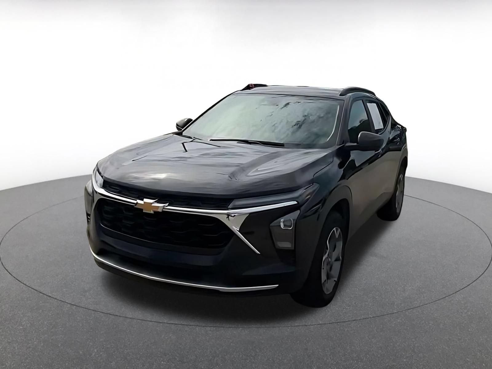 Thumbnail: 2025 Chevrolet Trax - 5