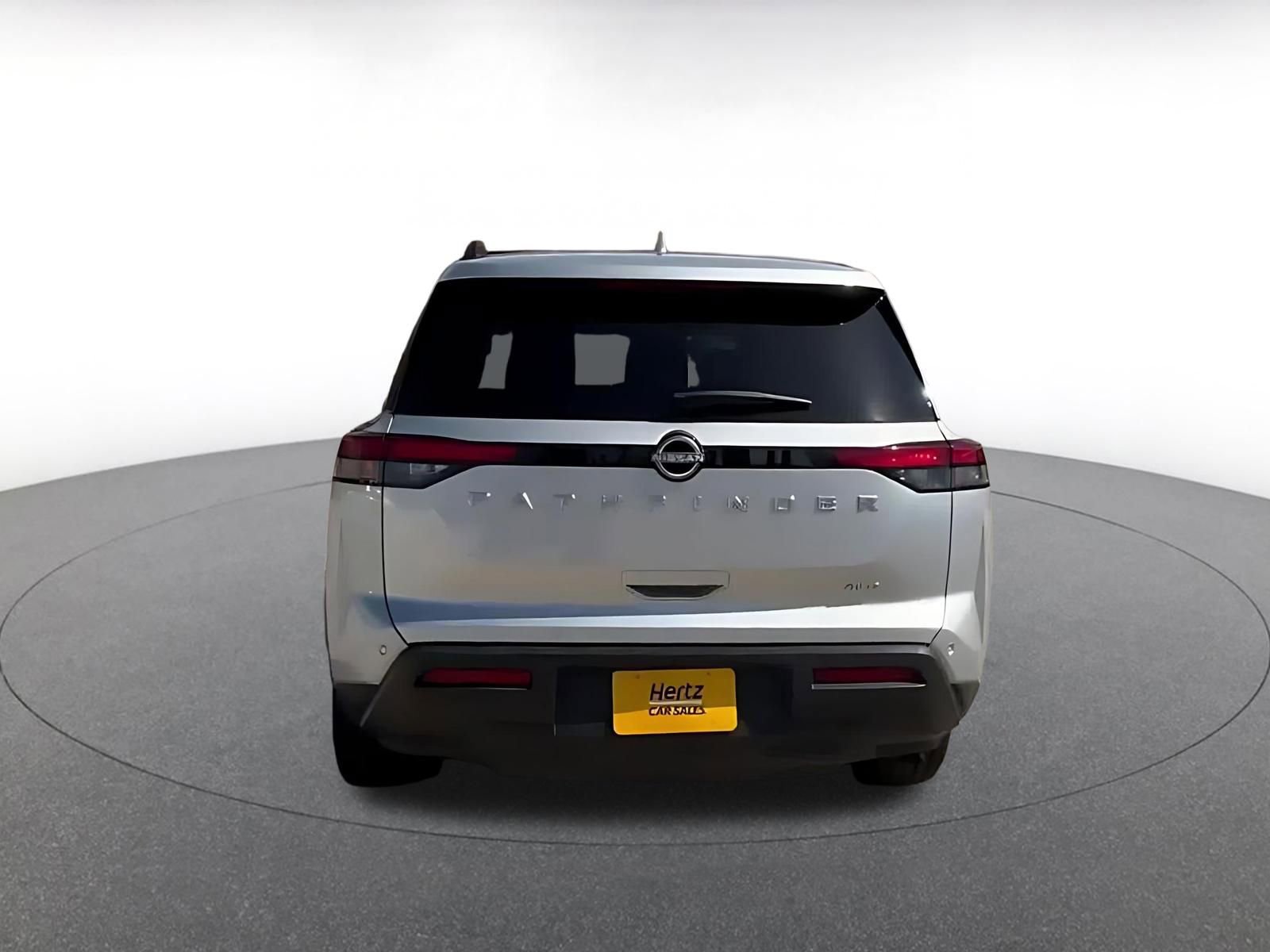 Thumbnail: 2025 Nissan Pathfinder - 12