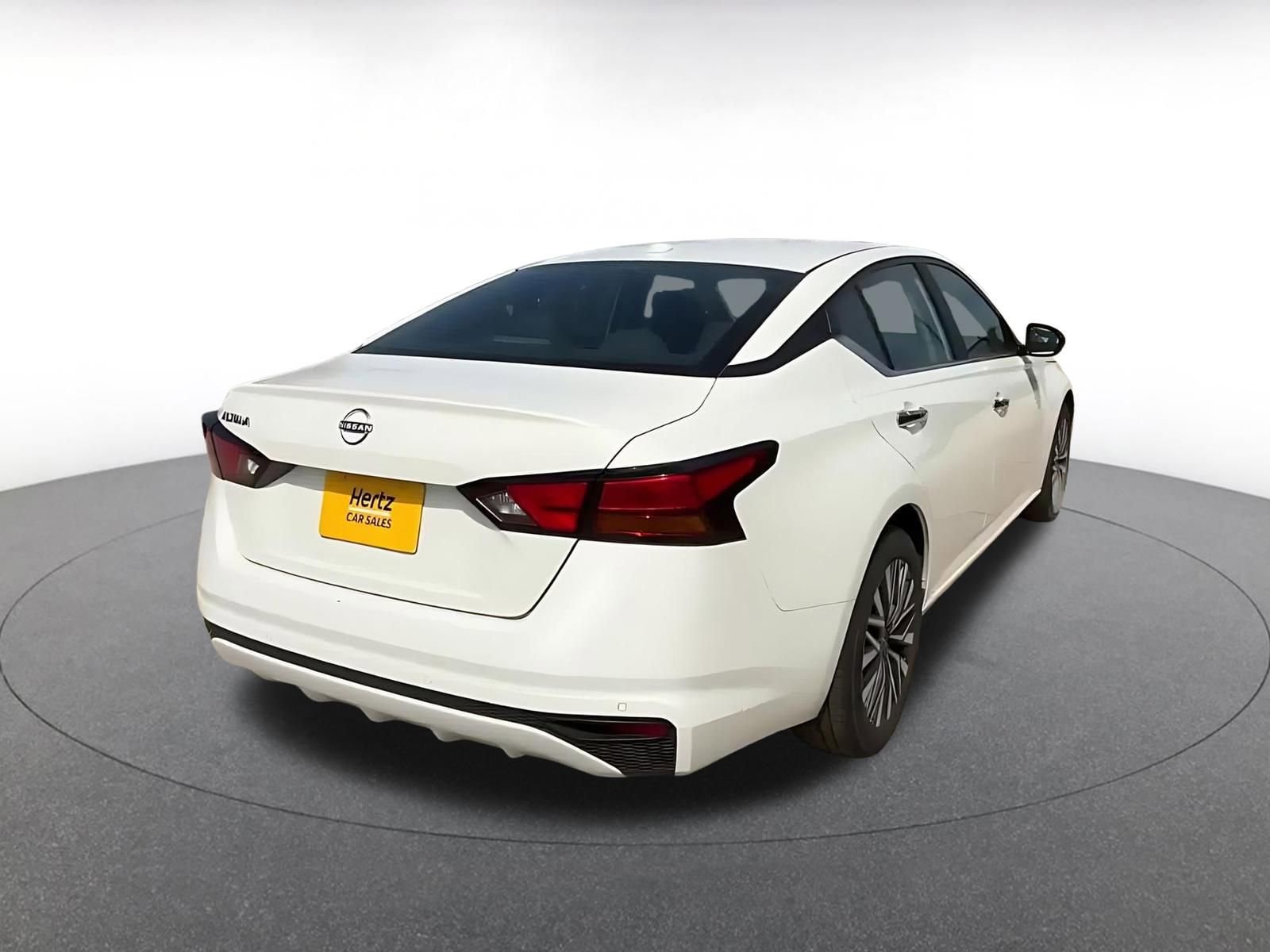Thumbnail: 2025 Nissan Altima - 14