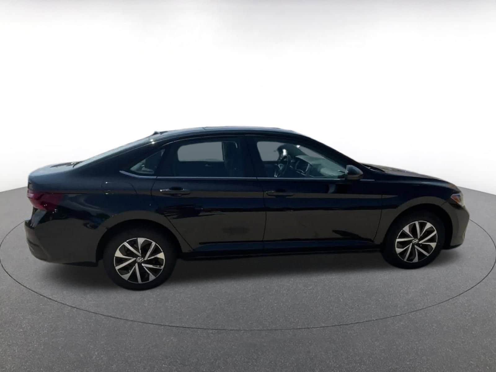 Thumbnail: 2024 Volkswagen Jetta - 16