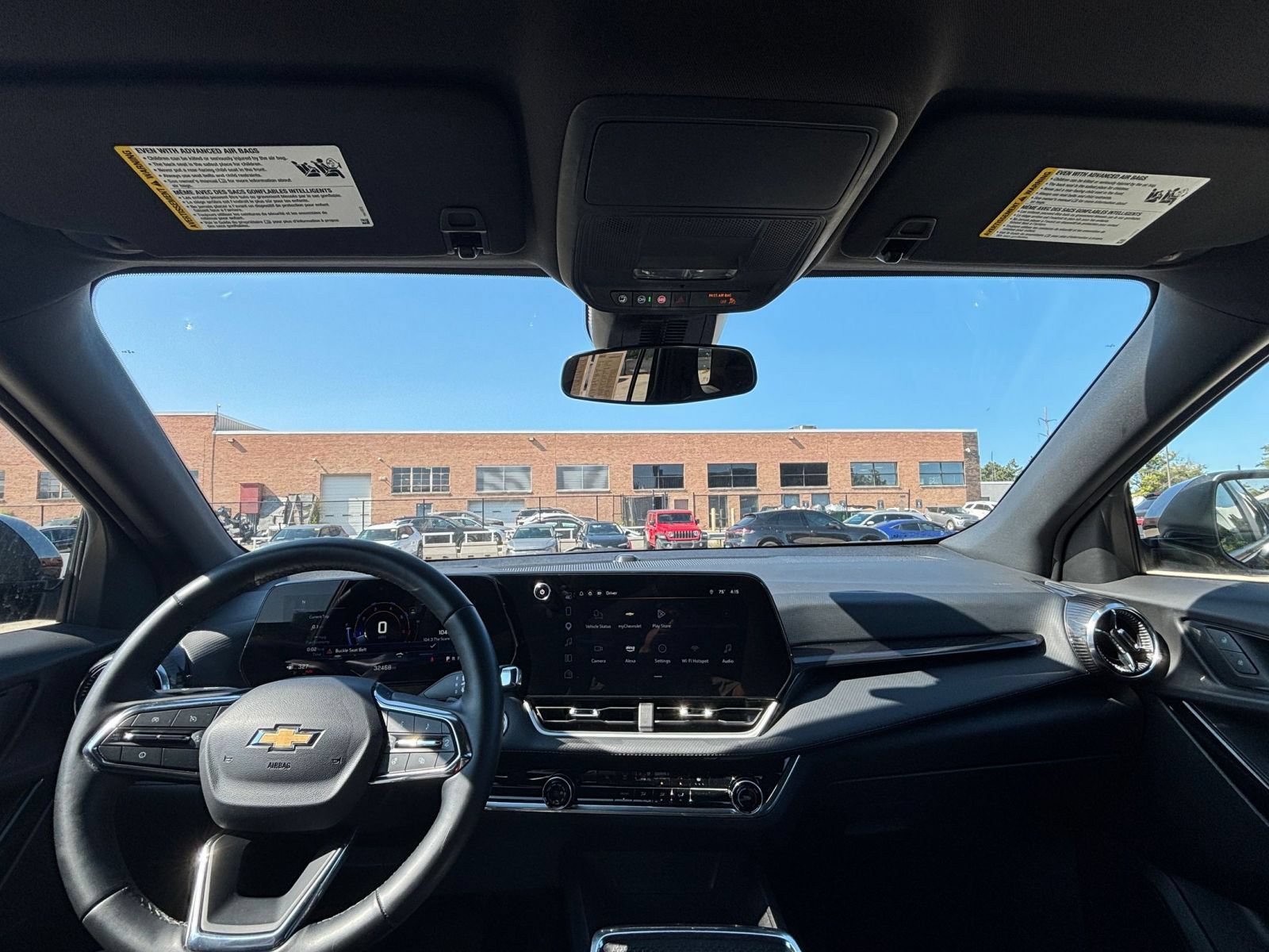 Thumbnail: 2025 Chevrolet Equinox - 32