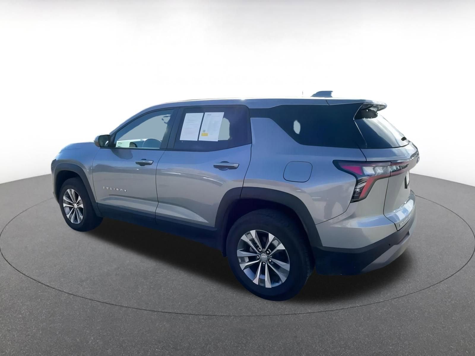 Thumbnail: 2025 Chevrolet Equinox - 10