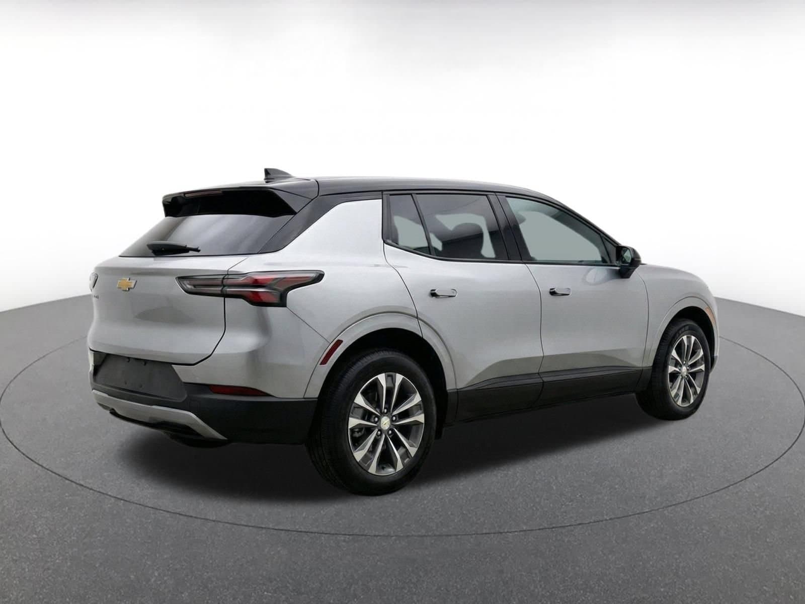Thumbnail: 2025 Chevrolet Equinox - 9