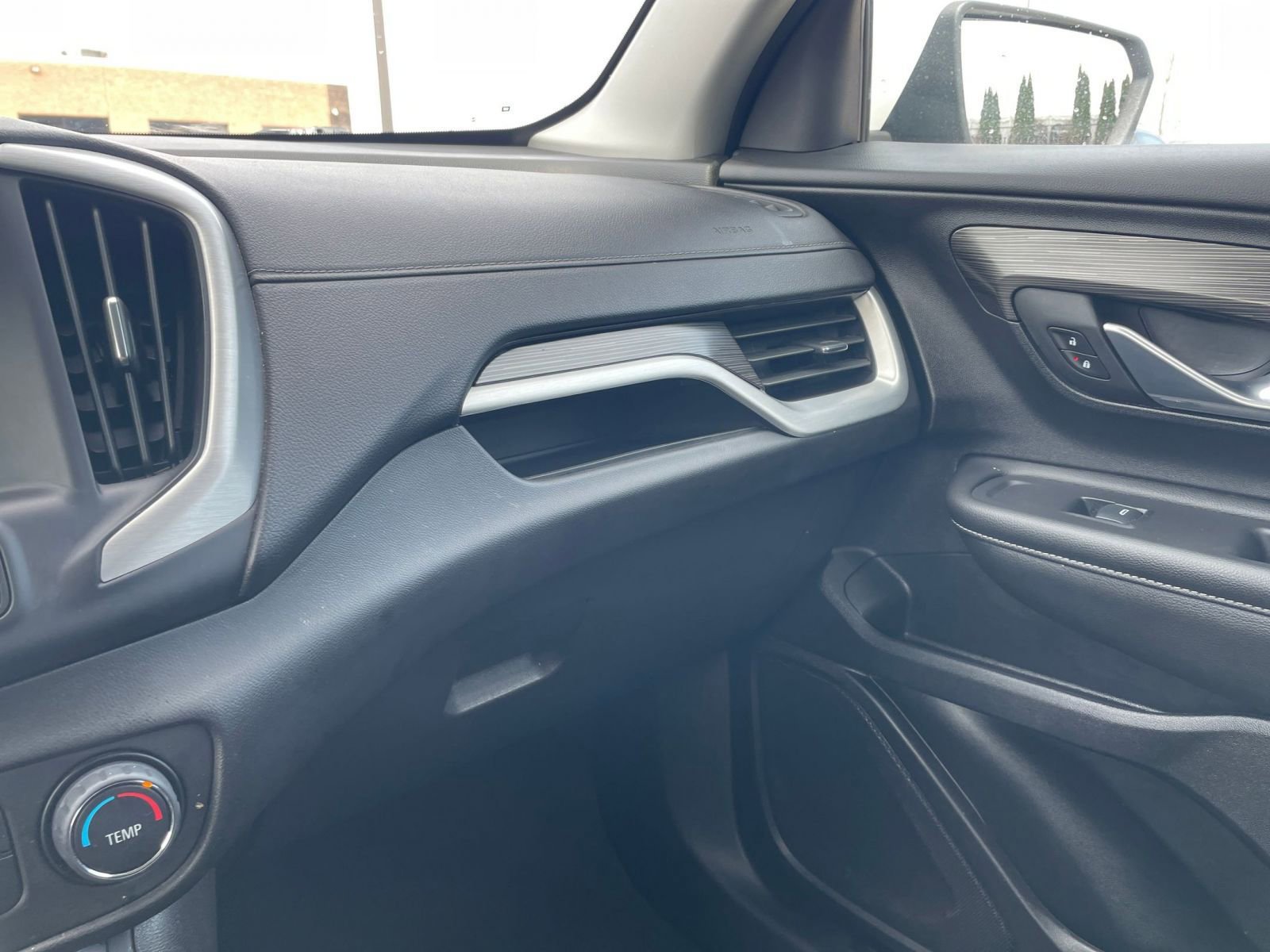 Thumbnail: 2024 GMC Terrain - 33