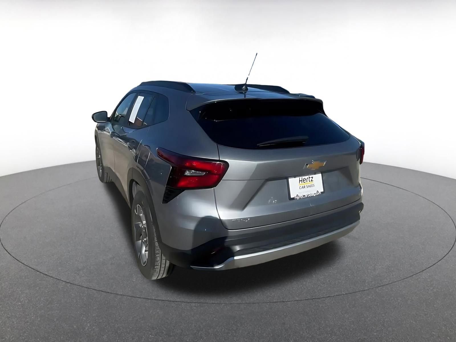 Thumbnail: 2025 Chevrolet Trax - 11