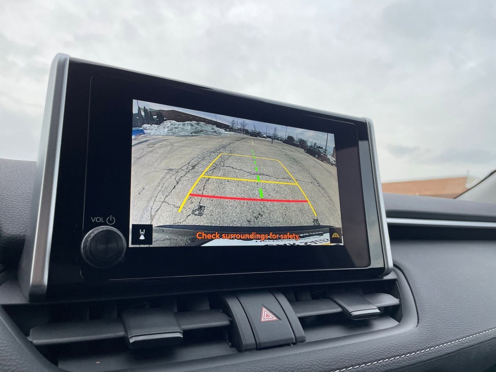 Thumbnail: 2025 Toyota RAV4 - 17