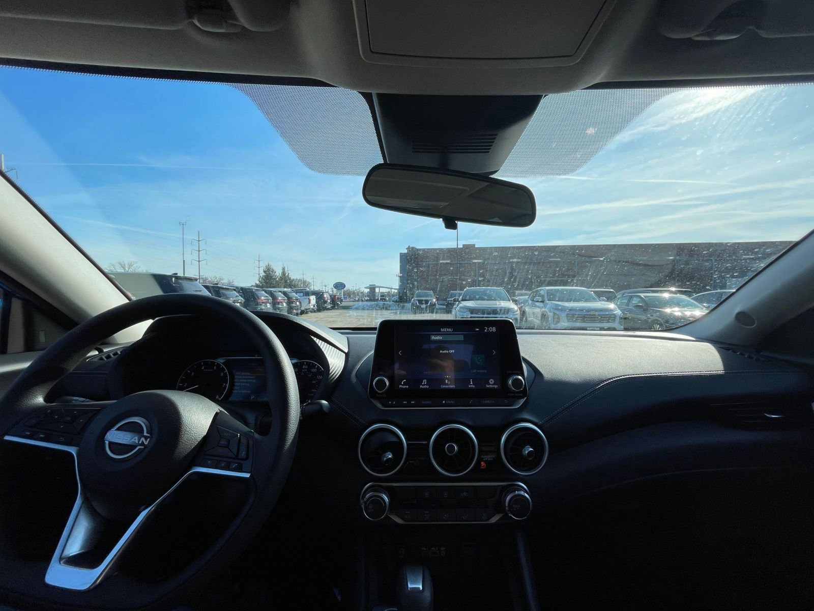 Thumbnail: 2025 Nissan Sentra - 32