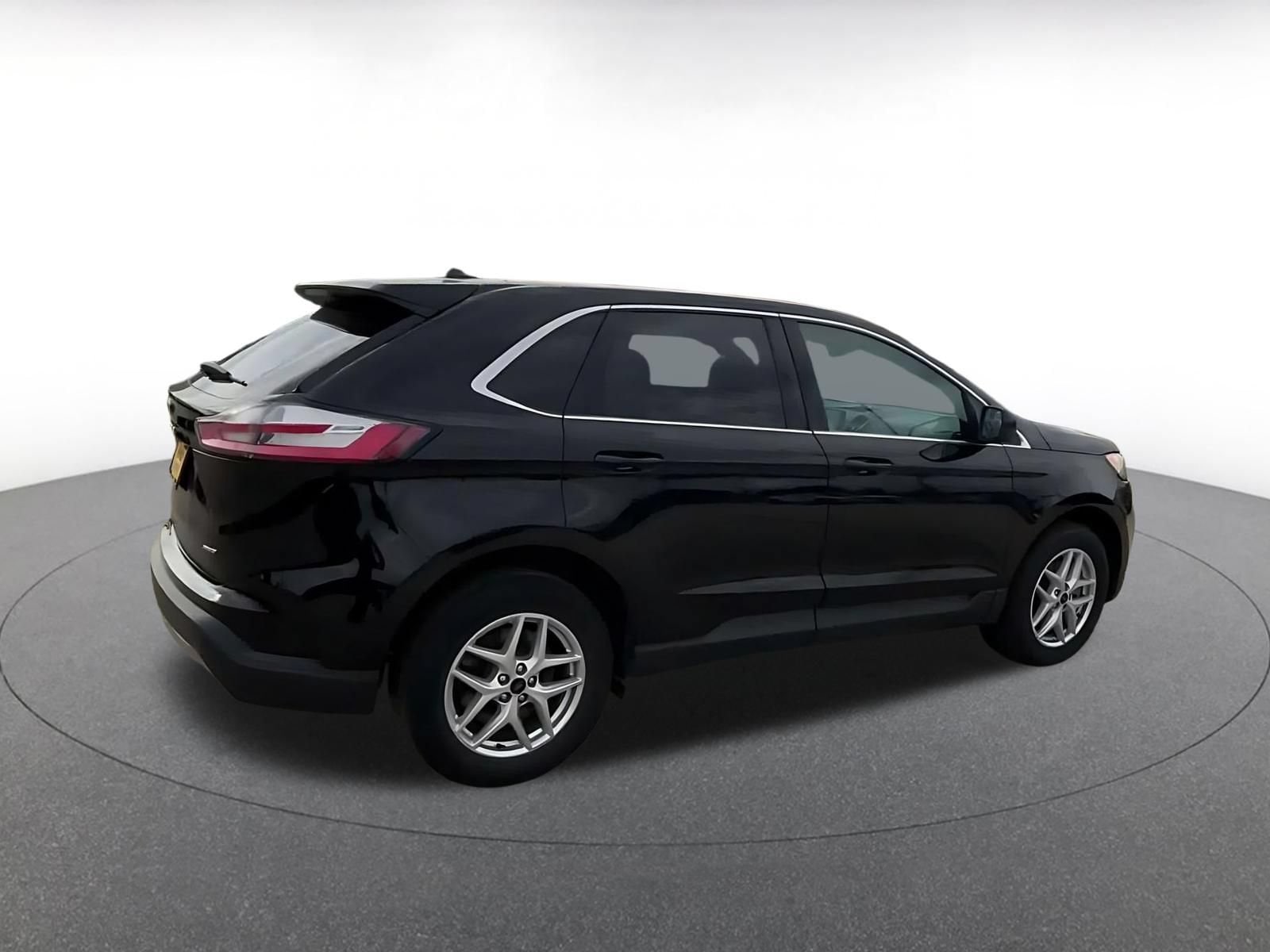 Thumbnail: 2024 Ford Edge - 14