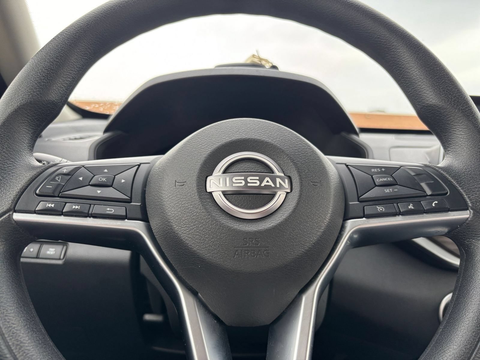 Thumbnail: 2025 Nissan Altima - 25