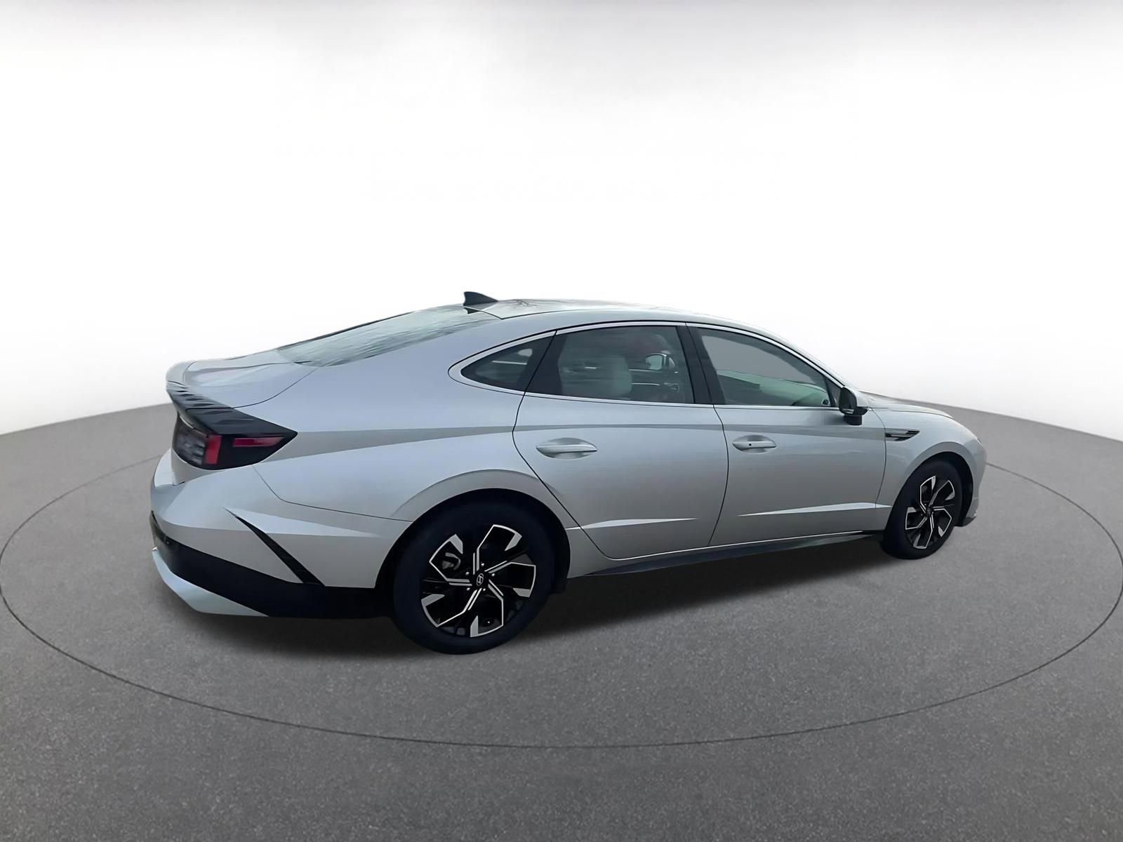 Thumbnail: 2025 Hyundai Sonata - 15