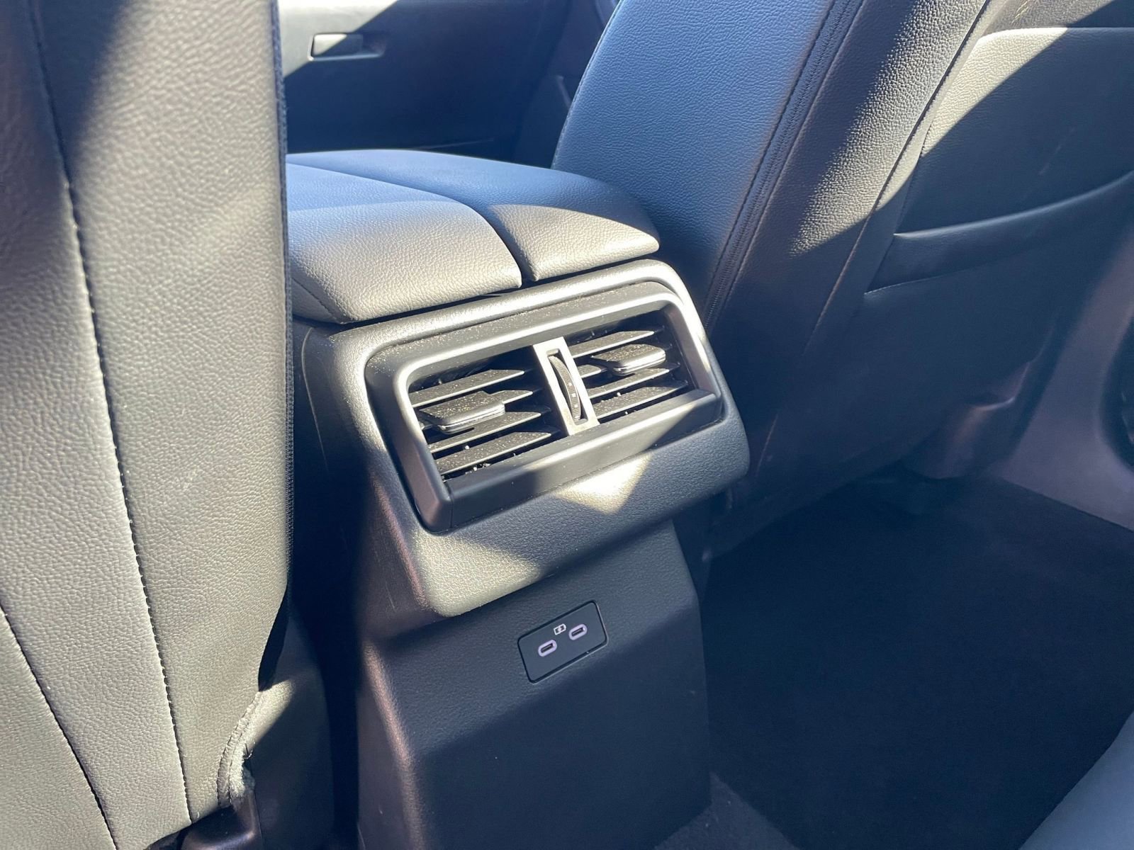 Thumbnail: 2025 Mazda CX-50 - 24