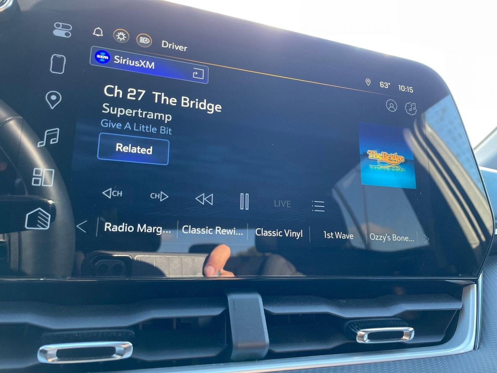 Thumbnail: 2025 Chevrolet Equinox - 21