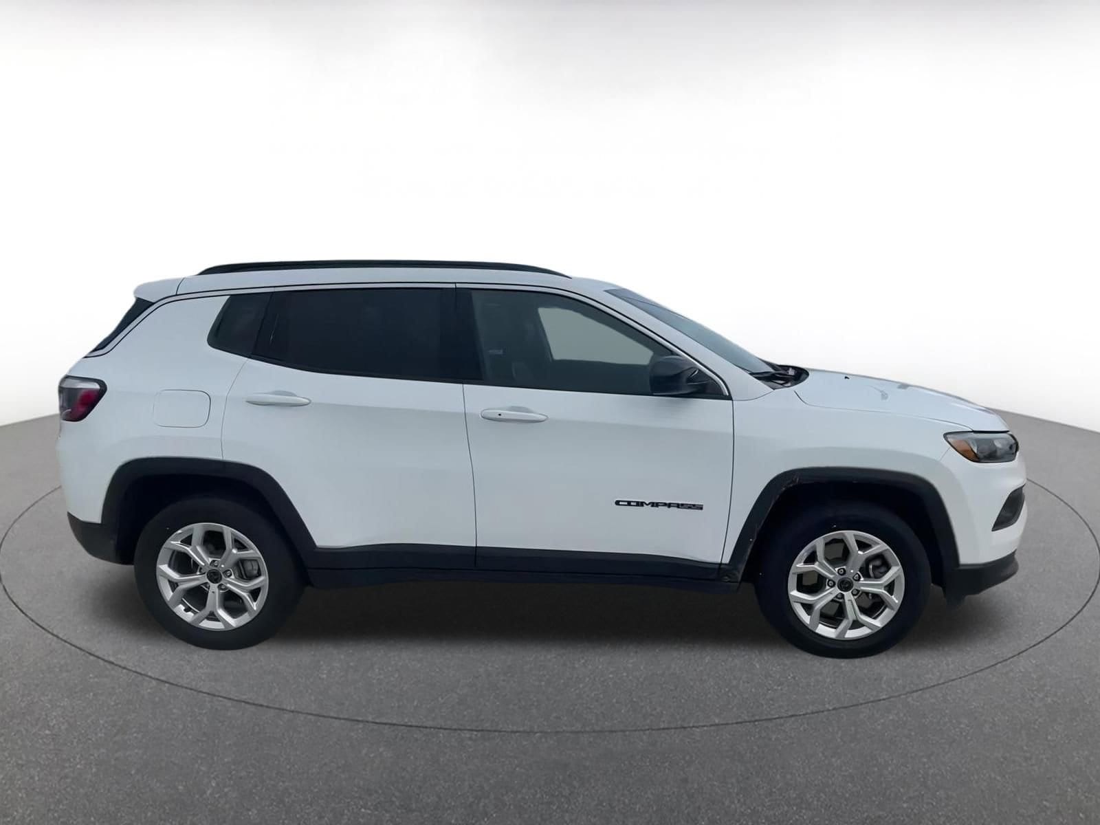 Thumbnail: 2025 Jeep Compass - 16