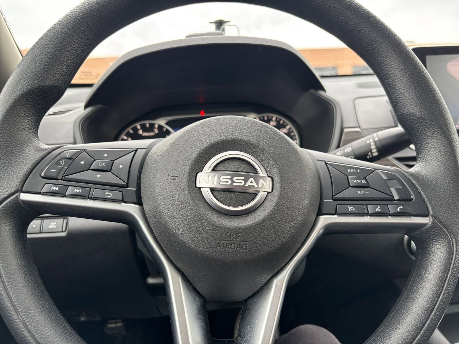 Thumbnail: 2025 Nissan Altima - 27