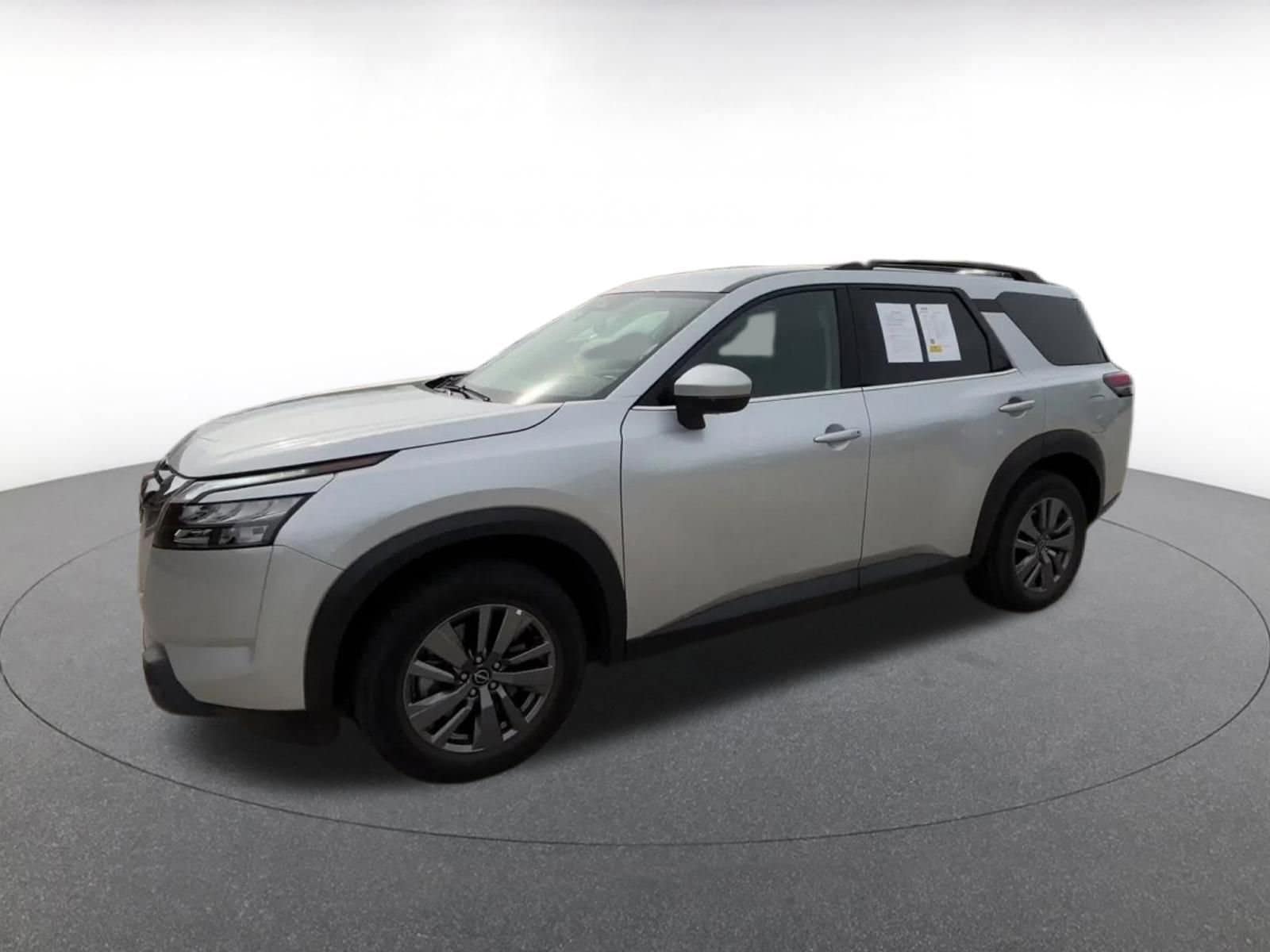 Thumbnail: 2025 Nissan Pathfinder - 8