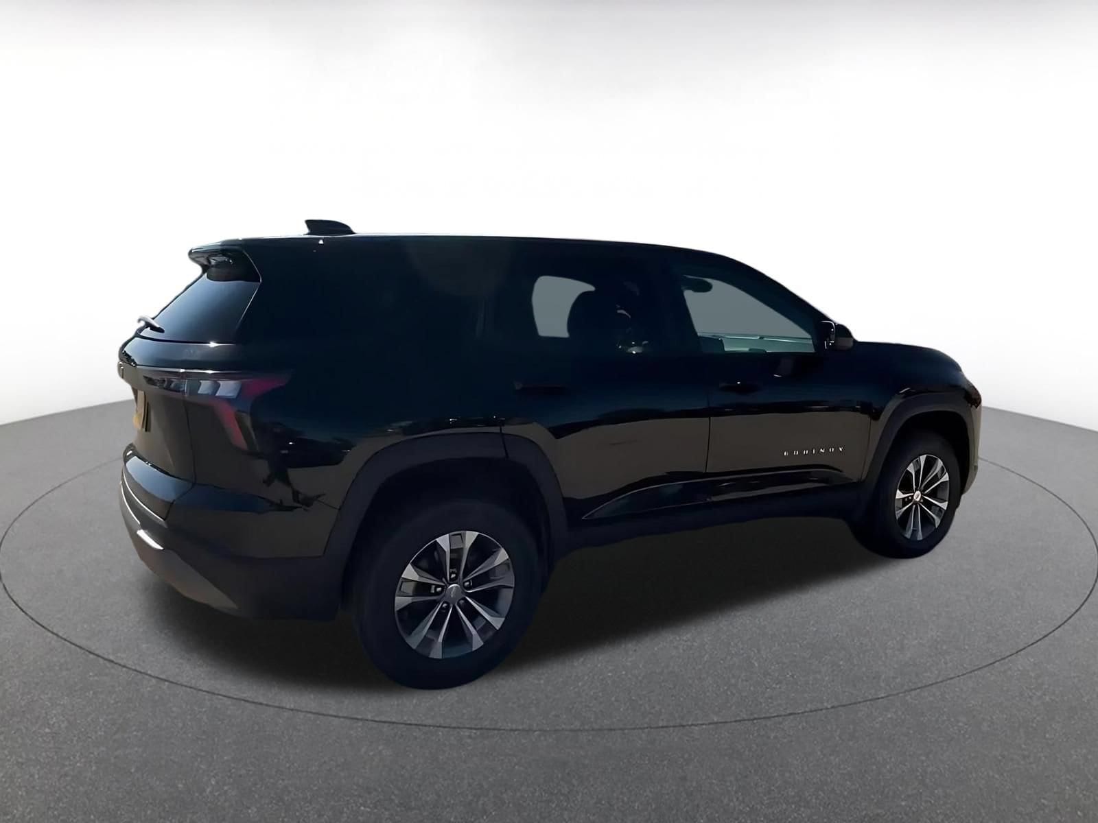 Thumbnail: 2025 Chevrolet Equinox - 14