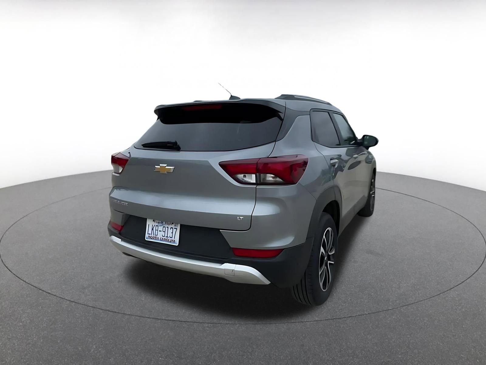 Thumbnail: 2025 Chevrolet TrailBlazer - 14