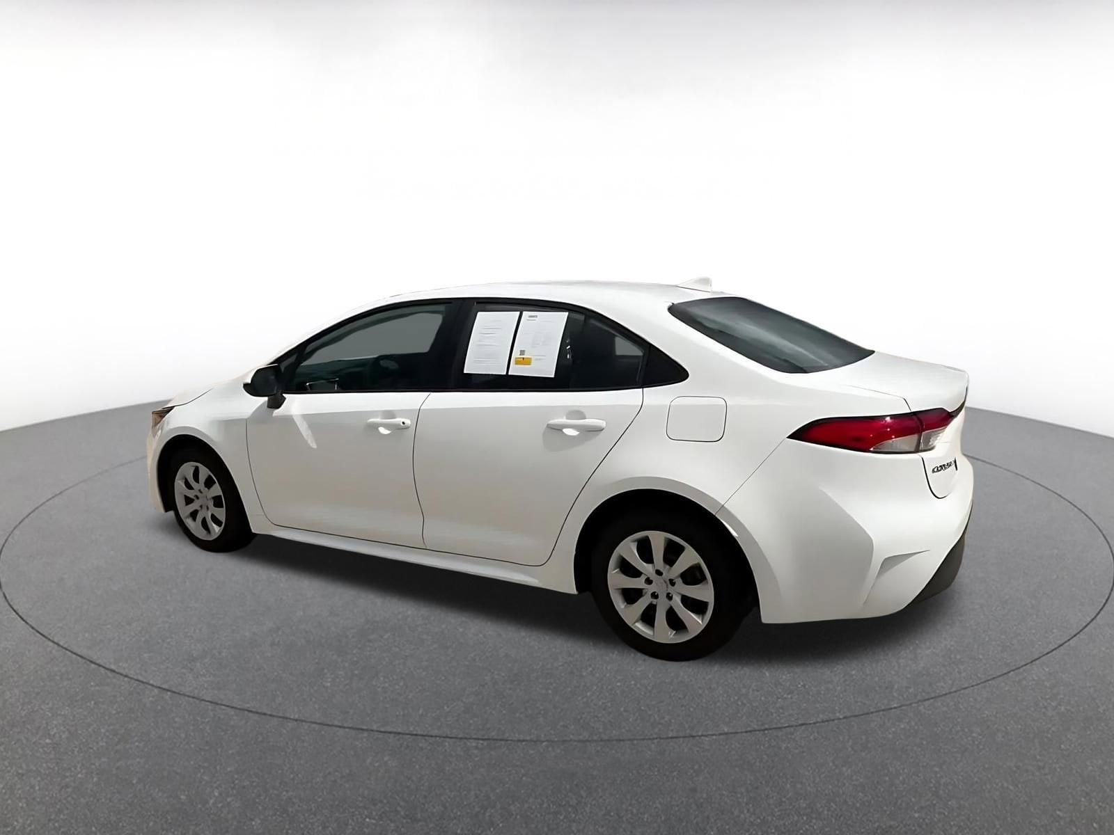 Thumbnail: 2025 Toyota Corolla - 10